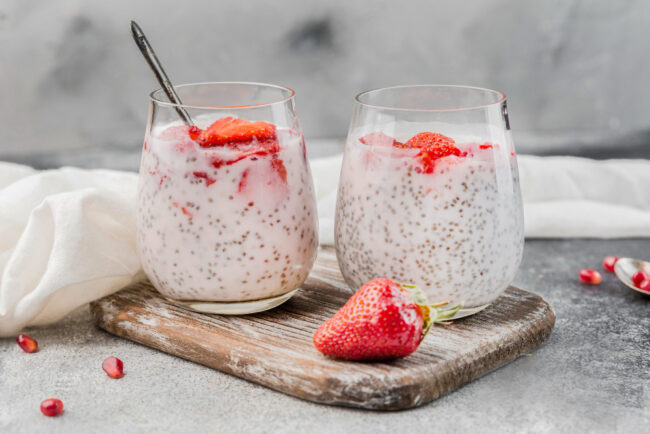 Strawberry Overnight Oats