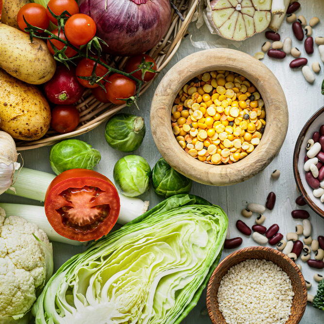 101579 (1) Benefits of Eating Whole Foods